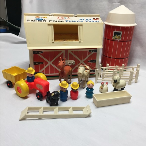vintage fisher price family play farm - Picture 2 of 3